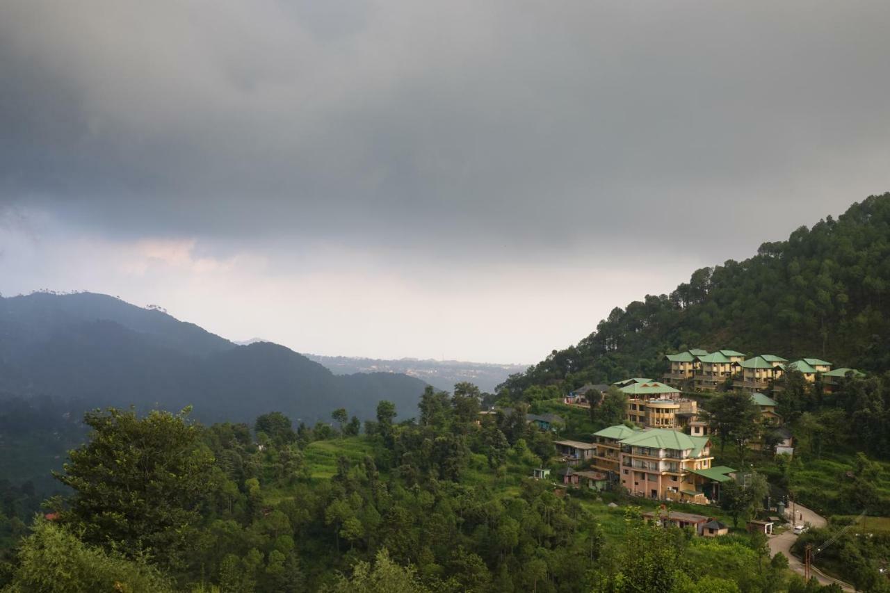 Araiya Palampur Hotel Exterior photo