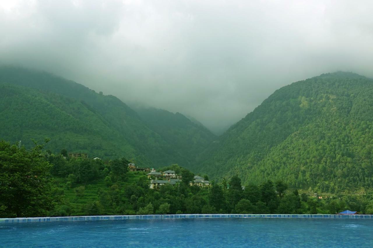 Araiya Palampur Hotel Exterior photo