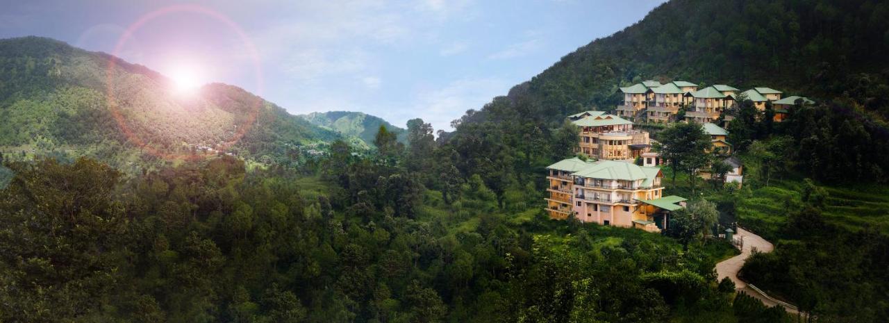 Araiya Palampur Hotel Exterior photo